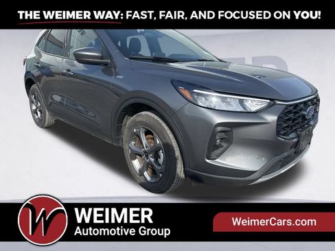 Used 2025 Ford Escape ST-Line Select AWD/4WD image 6