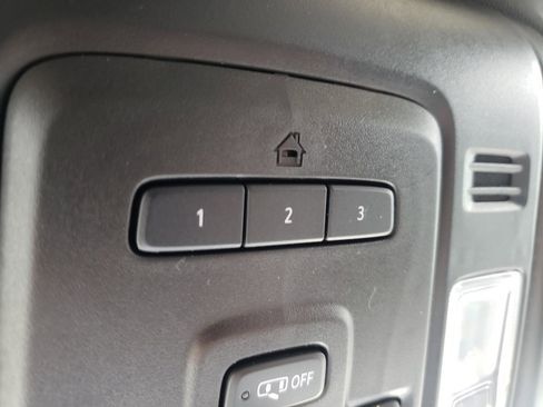 Used 2021 GMC Yukon XL SLT image 29