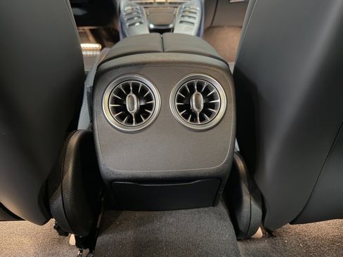 Used 2024 Mercedes-Benz AMG GT 43 image 39