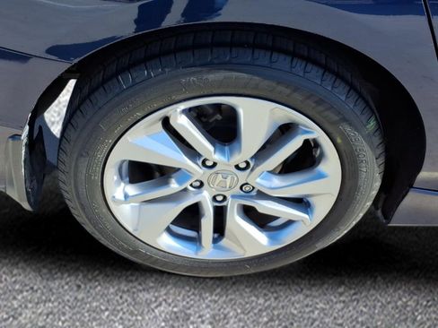 Used 2018 Honda Accord LX image 10