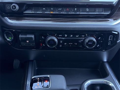 New 2026 Chevrolet Silverado 1500 LT Trail Boss w/ Dark Appearance Package image 16