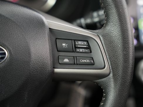 Used 2016 Subaru Forester 2.5i Limited image 12