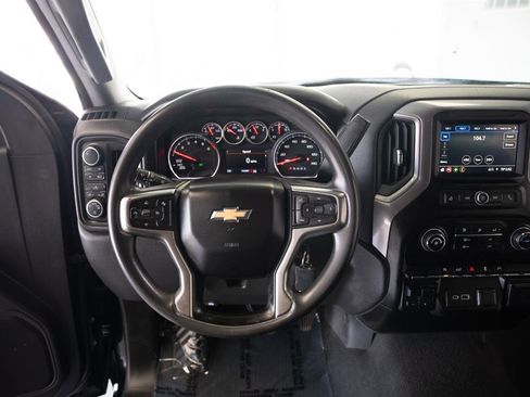 Used 2021 Chevrolet Silverado 1500 Custom w/ Safety Confidence Package AWD/4WD image 11