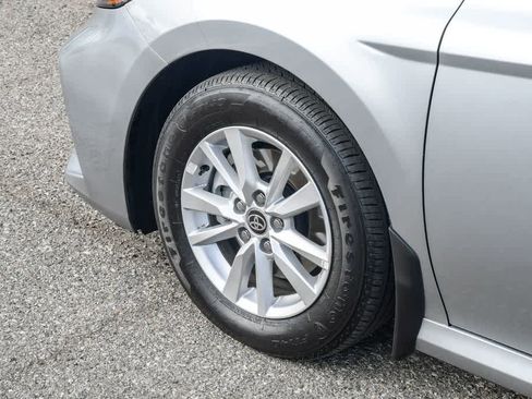 Used 2026 Toyota Camry LE FWD image 10