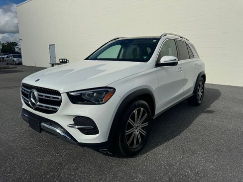 Used 2024 Mercedes-Benz GLE 450 4MATIC image 26