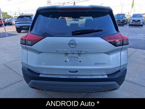 Used 2023 Nissan Rogue SV AWD/4WD image 4