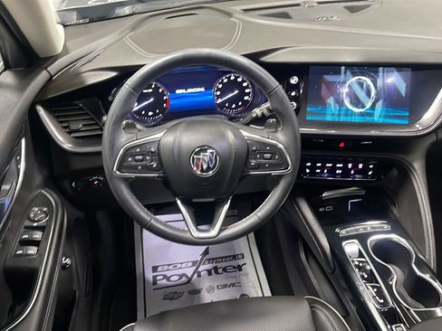 Used 2023 Buick Envision Essence FWD image 3