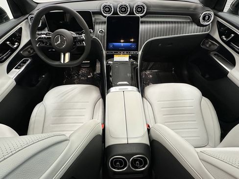 New 2026 Mercedes-Benz GLC 300 image 27