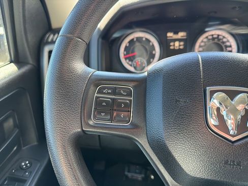 Used 2018 RAM 1500 Express w/ Express Value Package image 20