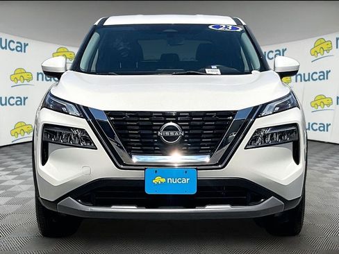 Used 2023 Nissan Rogue SV AWD/4WD image 2