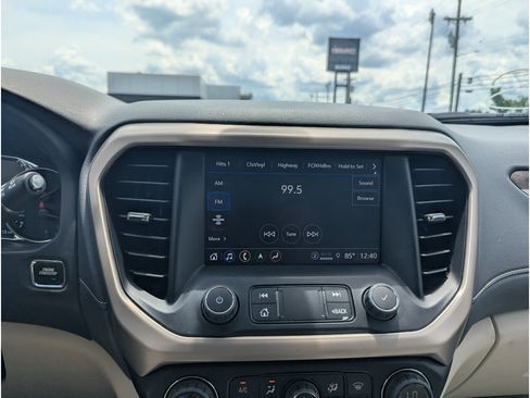Used 2023 GMC Acadia Denali w/ Denali Ultimate Package AWD/4WD image 20