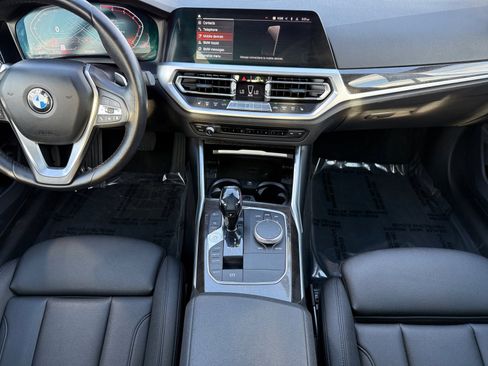Used 2020 BMW 330i Sedan w/ Convenience Package image 9