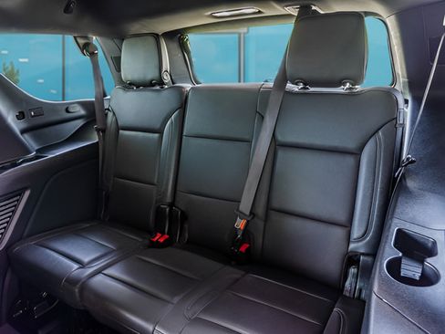 Used 2024 Chevrolet Tahoe LT AWD/4WD image 41