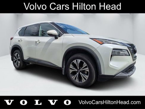 Used 2021 Nissan Rogue SV FWD image 1