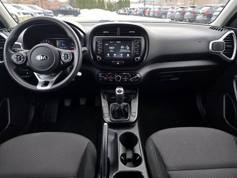 Used 2020 Kia Soul LX image 21