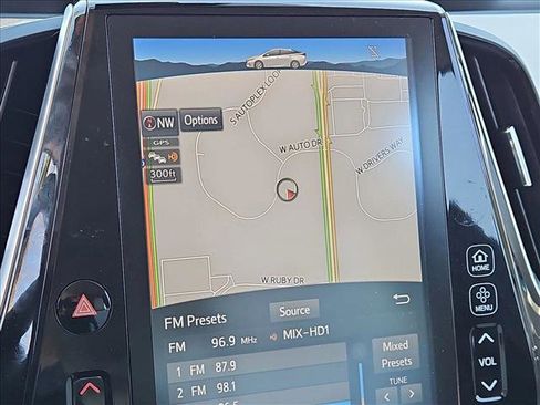 Used 2018 Toyota Prius Prime Advanced image 19