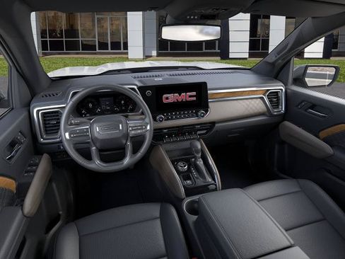 New 2026 GMC Canyon Denali AWD/4WD image 15