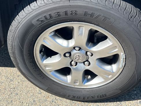 Used 2005 Toyota Highlander 2WD image 15