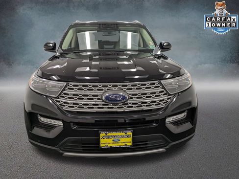 Used 2022 Ford Explorer Limited w/ Limited Technology Package AWD/4WD image 2