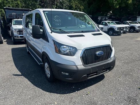 Used 2025 Ford Transit 250 Low Roof w/ Exterior Upgrade Package RWD image 5