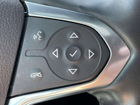 Certified 2023 Chevrolet Traverse RS image 26