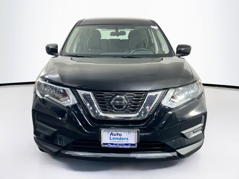 Used 2018 Nissan Rogue S AWD/4WD image 2