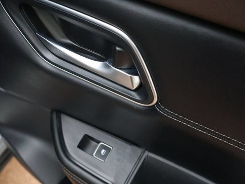 Used 2023 Nissan Rogue Platinum w/ Platinum Premium Package FWD image 13