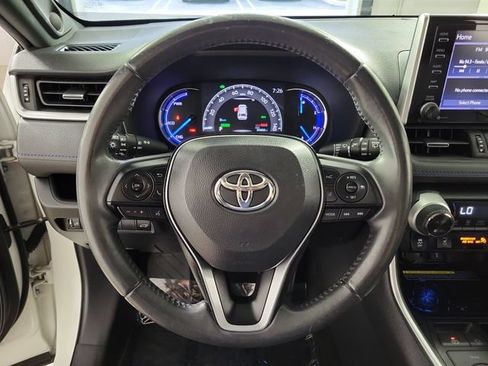 Used 2020 Toyota RAV4 XSE AWD/4WD image 27