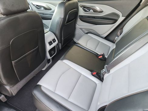 Used 2018 GMC Terrain SLT w/ Preferred Package image 32