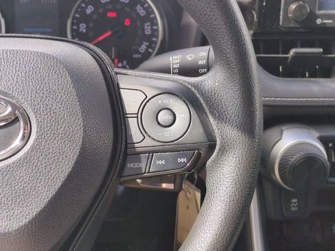Certified 2021 Toyota RAV4 LE image 24