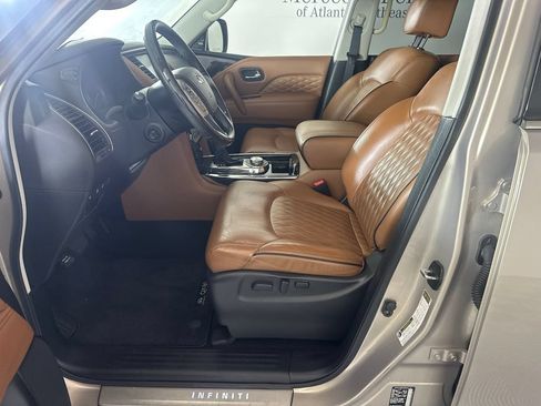 Used 2019 INFINITI QX80 Luxe w/ Proactive Package AWD/4WD image 3