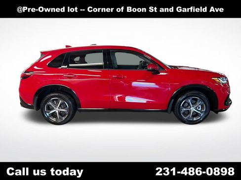 Used 2024 Honda HR-V EX-L image 6
