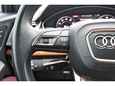 Used 2020 Audi Q5 2.0T Premium Plus AWD/4WD image 24