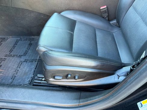 Used 2019 Chevrolet Impala LT image 11