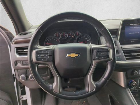 Used 2021 Chevrolet Suburban LT RWD image 23