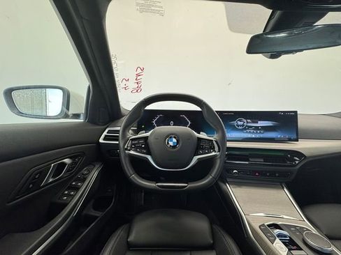 Used 2025 BMW 330i Sedan RWD image 21