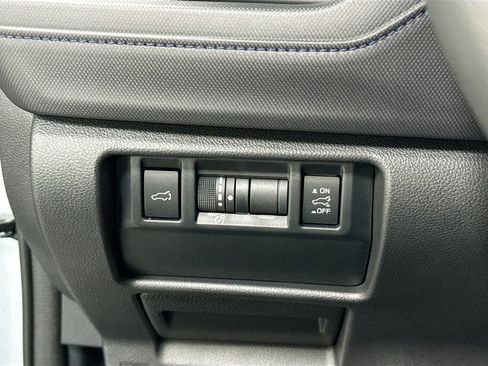 Certified 2025 Subaru Forester Premium image 6