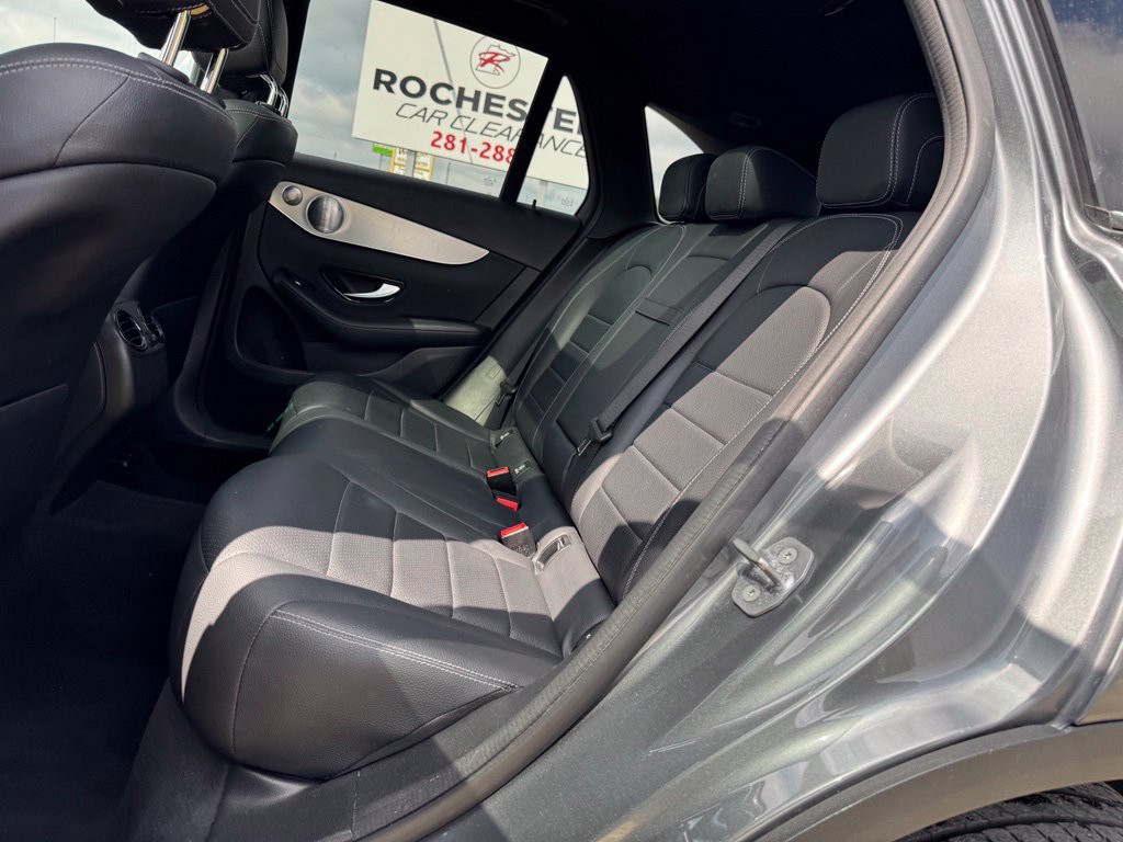 Used 2019 Mercedes-Benz GLC 350e 4MATIC image 8