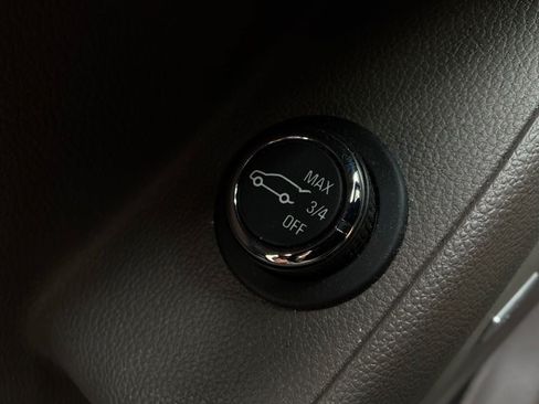 Used 2018 Chevrolet Traverse Premier w/ LPO, 'HIT The Road' Package AWD/4WD image 25