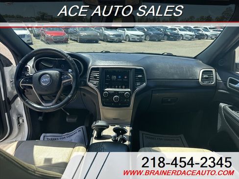 Used 2014 Jeep Grand Cherokee Laredo w/ Security & Convenience Group image 8