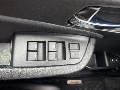 Used 2017 Honda Pilot Elite image 24