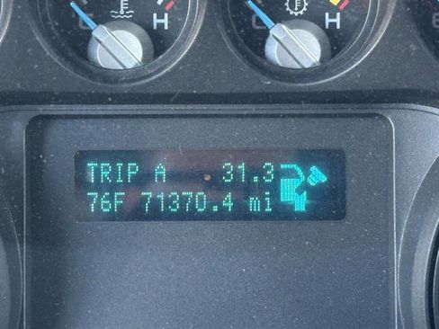 Used 2014 Ford F550 4x4 Regular Cab Super Duty image 15