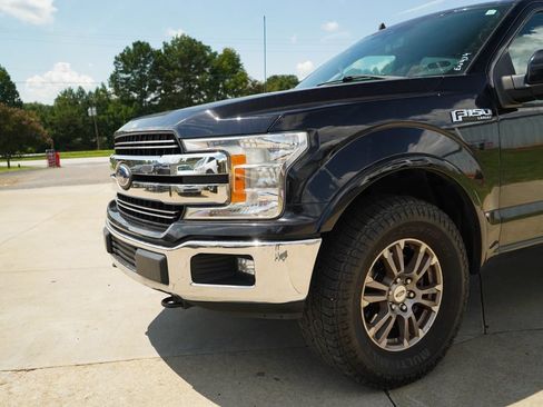 Used 2019 Ford F150 Lariat AWD/4WD image 17