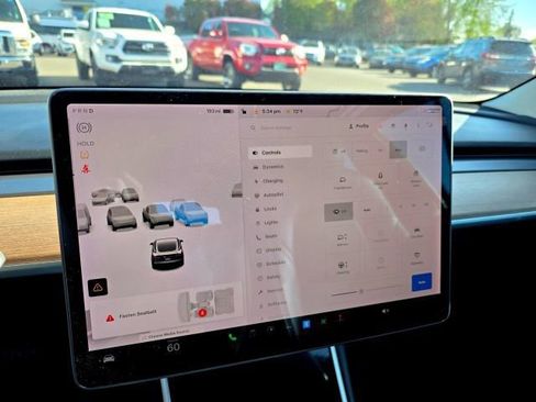 Used 2018 Tesla Model 3 Long Range AWD/4WD image 41