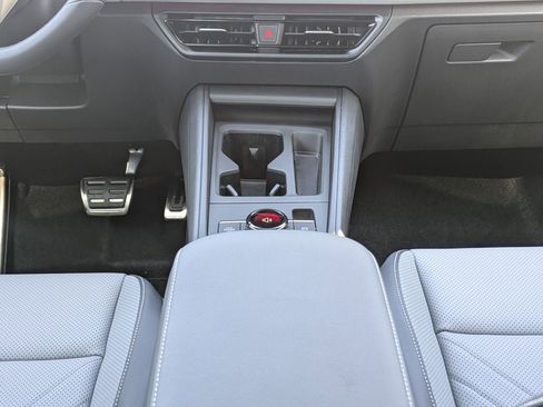 New 2026 Volkswagen Tiguan SE R-Line FWD image 22