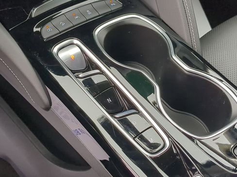 Certified 2023 Buick Envision Essence AWD/4WD image 15