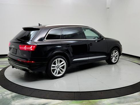 Used 2017 Audi Q7 3.0T Prestige image 5