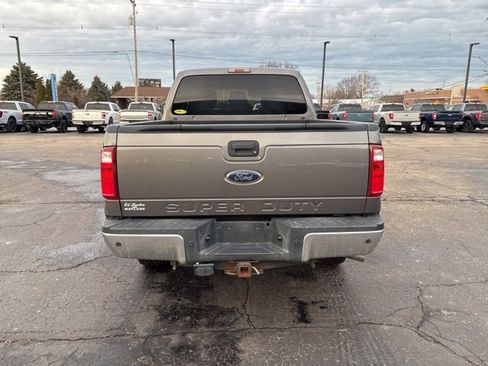 Used 2014 Ford F250 XLT w/ XLT Premium Package image 6