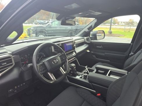 New 2026 Toyota Tundra SR5 image 9