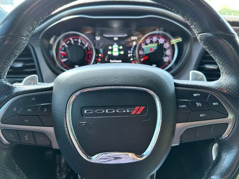 Used 2019 Dodge Challenger R/T w/ Driver Convenience Group RWD image 20
